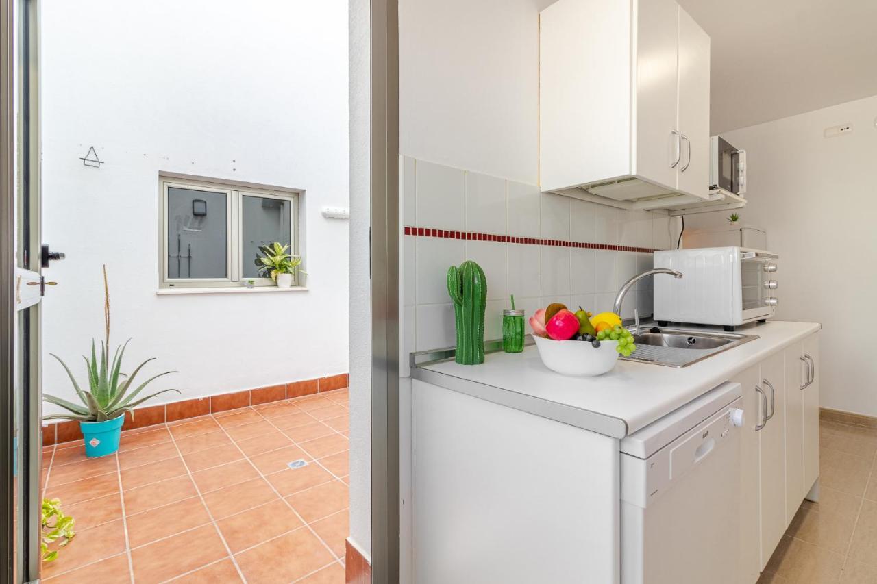 Apartment Flatguest Trebolina - 3bdr - Fastwifi - Parking Vecindario (Gran Canaria)