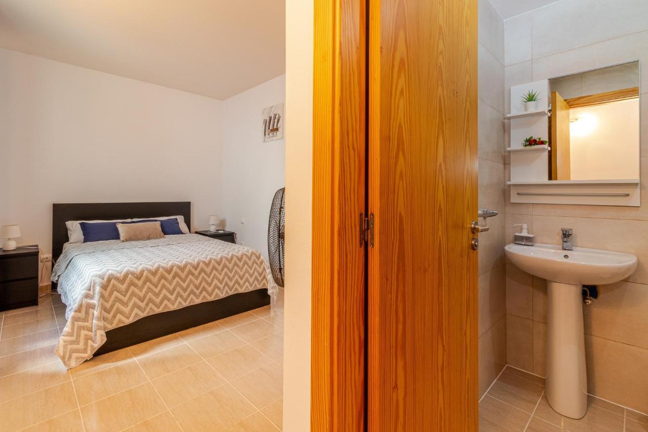Flatguest Trebolina - 3bdr - Fastwifi - Parking Apartment *