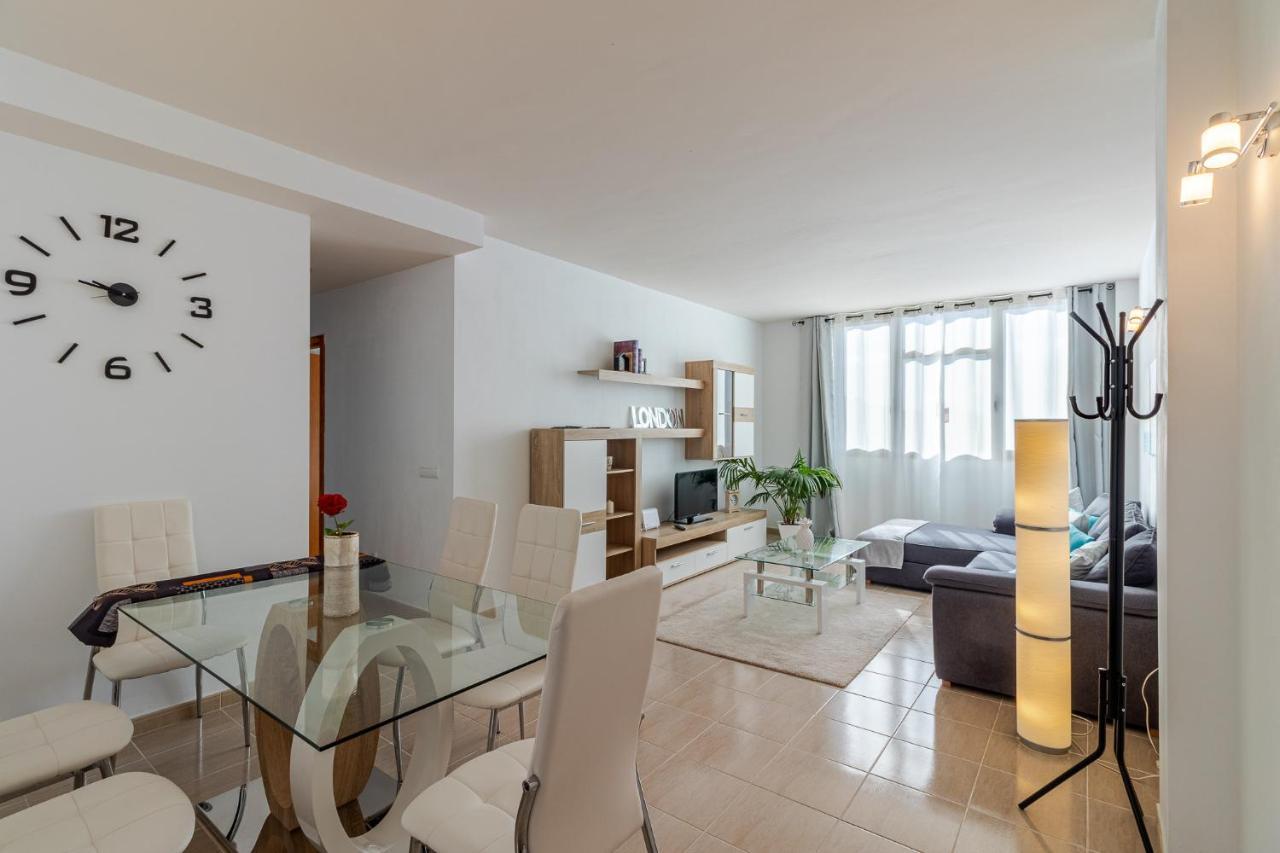 Flatguest Trebolina - 3bdr - Fastwifi - Parking Apartment
