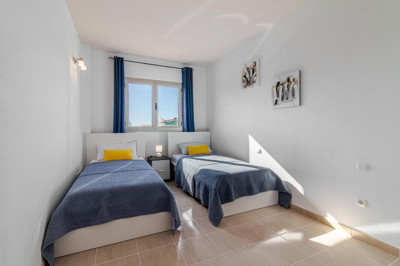 Flatguest Trebolina - 3bdr - Fastwifi - Parking *